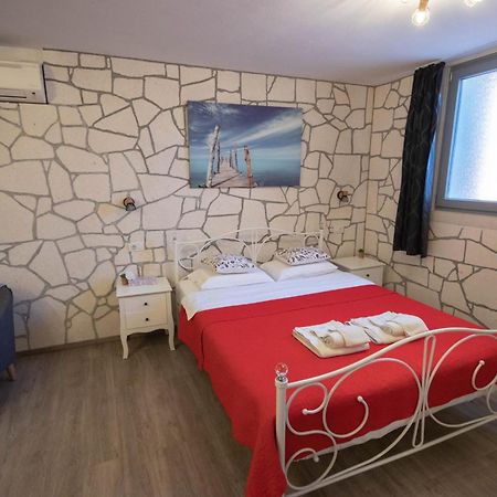 A&D Apartments Ρόβινι Εξωτερικό φωτογραφία