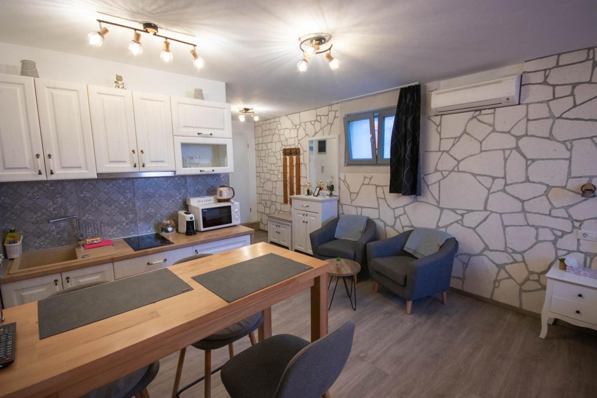 A&D Apartments Ρόβινι Εξωτερικό φωτογραφία